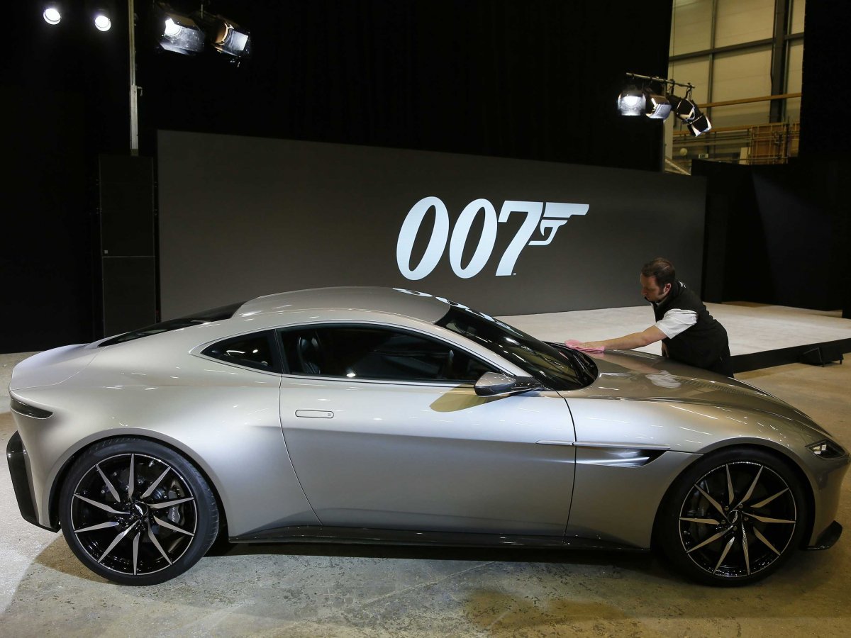 aston-martin-db10-james-bond-3.jpg