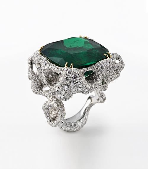 Emerald gyűrű.jpg