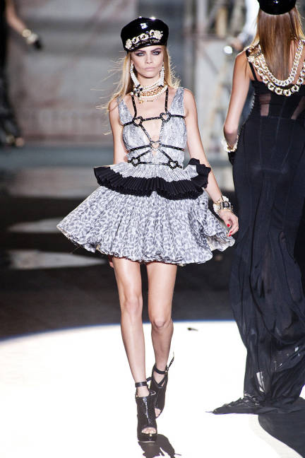 34-elle-dsquared2-spring-2013-rtw-028-de-lgn.jpg