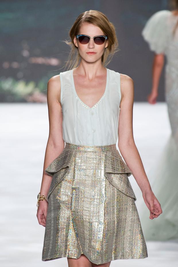 bgley-mischka-spring-summer-2013-nyfw26.jpg