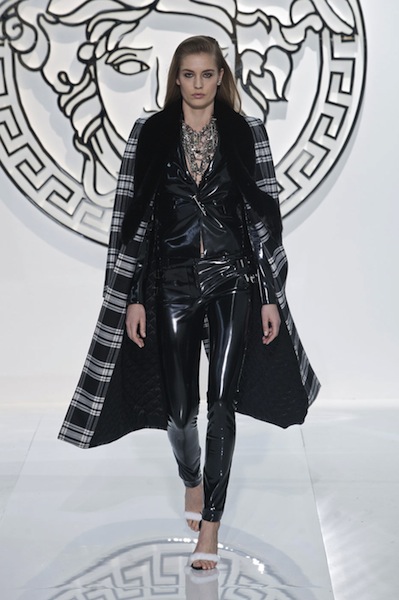 Versace-RF13-2016.jpg