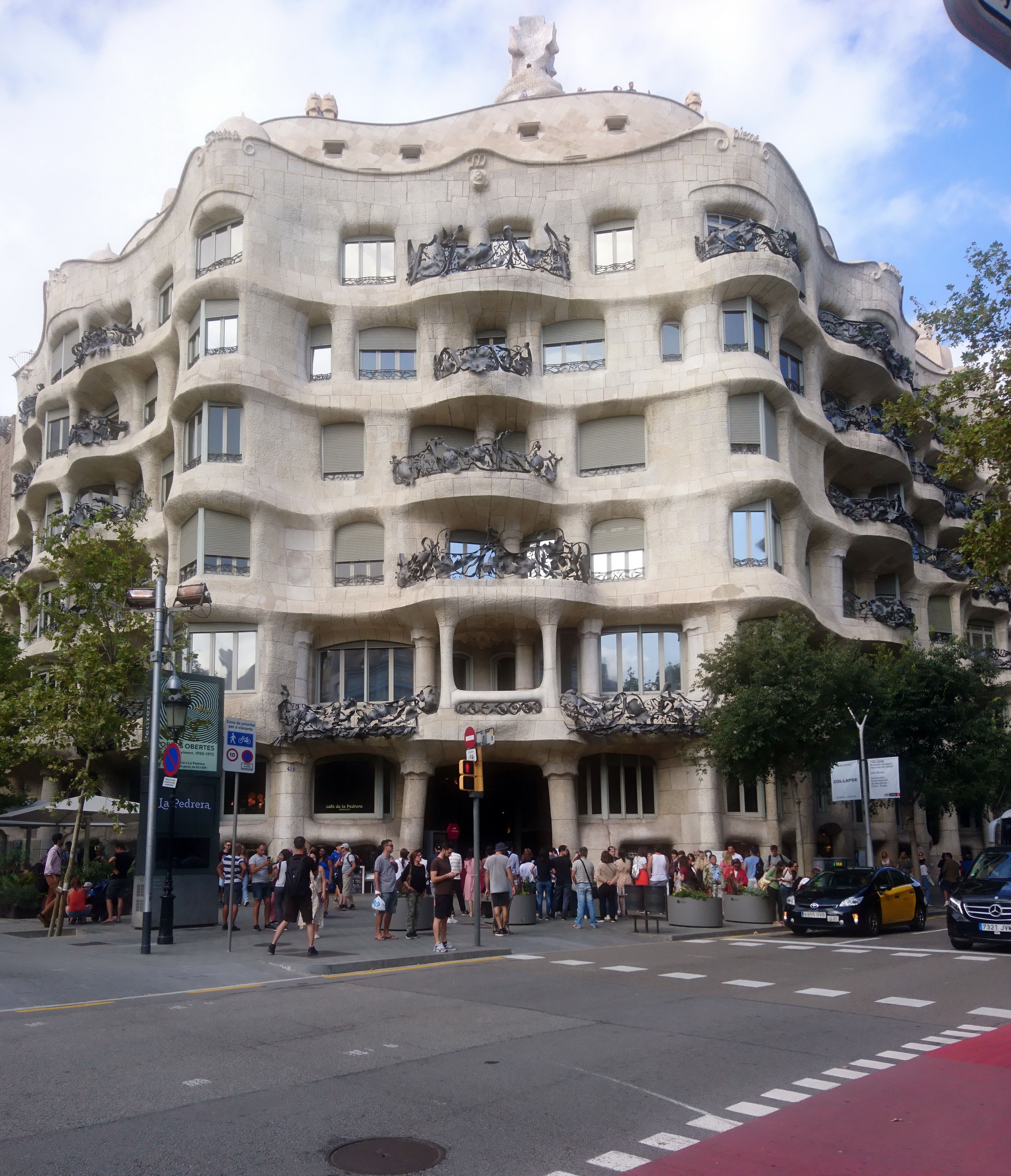 Casa Milá