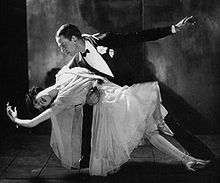 fred_and_adele_astaire_in_1921.jpg