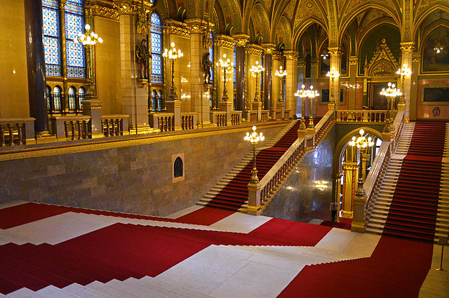 parliament_building_budapest.jpg