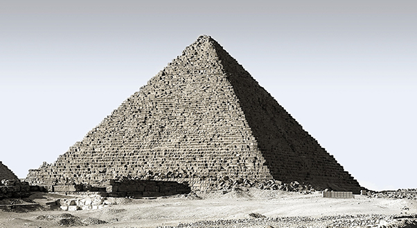 pyramid-3478575_1920.jpg