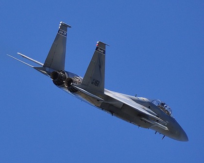 150907_ke_us_f-15_4.jpg