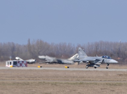 150320_ke_gripen_loveszet_haza_2.jpg