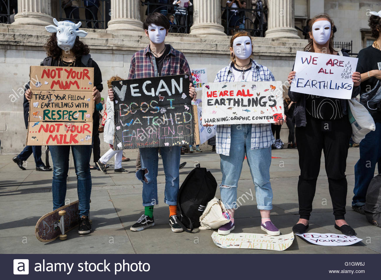 london-uk-14th-may-2016-vegan-activists-take-part-in-an-international-g1gw6j.jpg