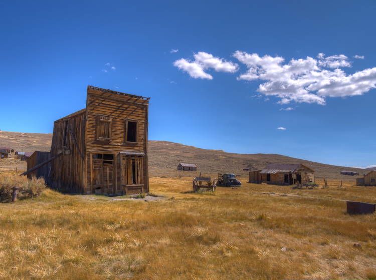 mystifying-ghost-towns-bodie-2.jpg