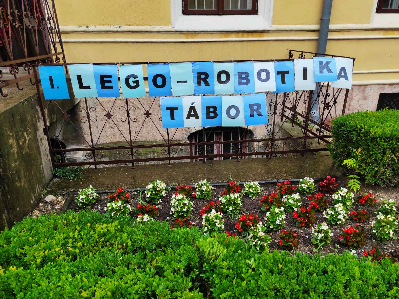 Lego-robotika tábor és egyéb Komáromban