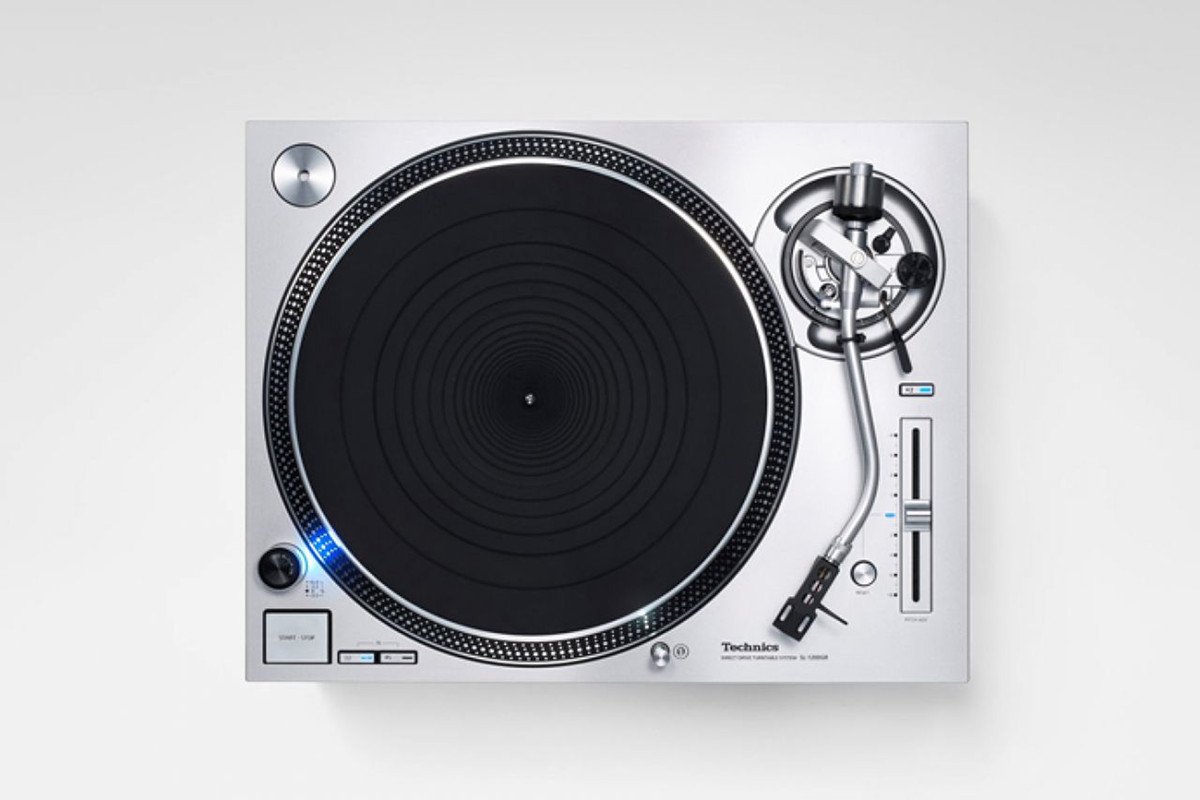 technicssl1200grkozvetlenmeghajtasulemezjatszo3.jpg