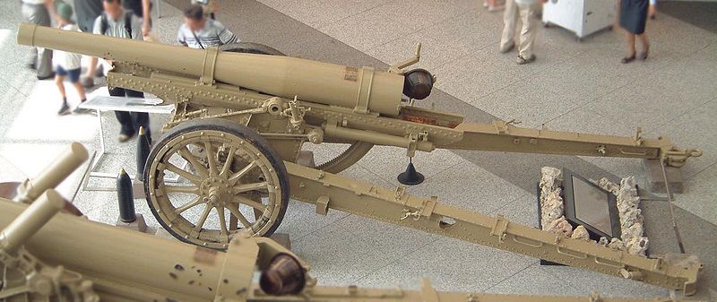 800px-Japanese_Type_96_15_cm_Howitzer.jpg