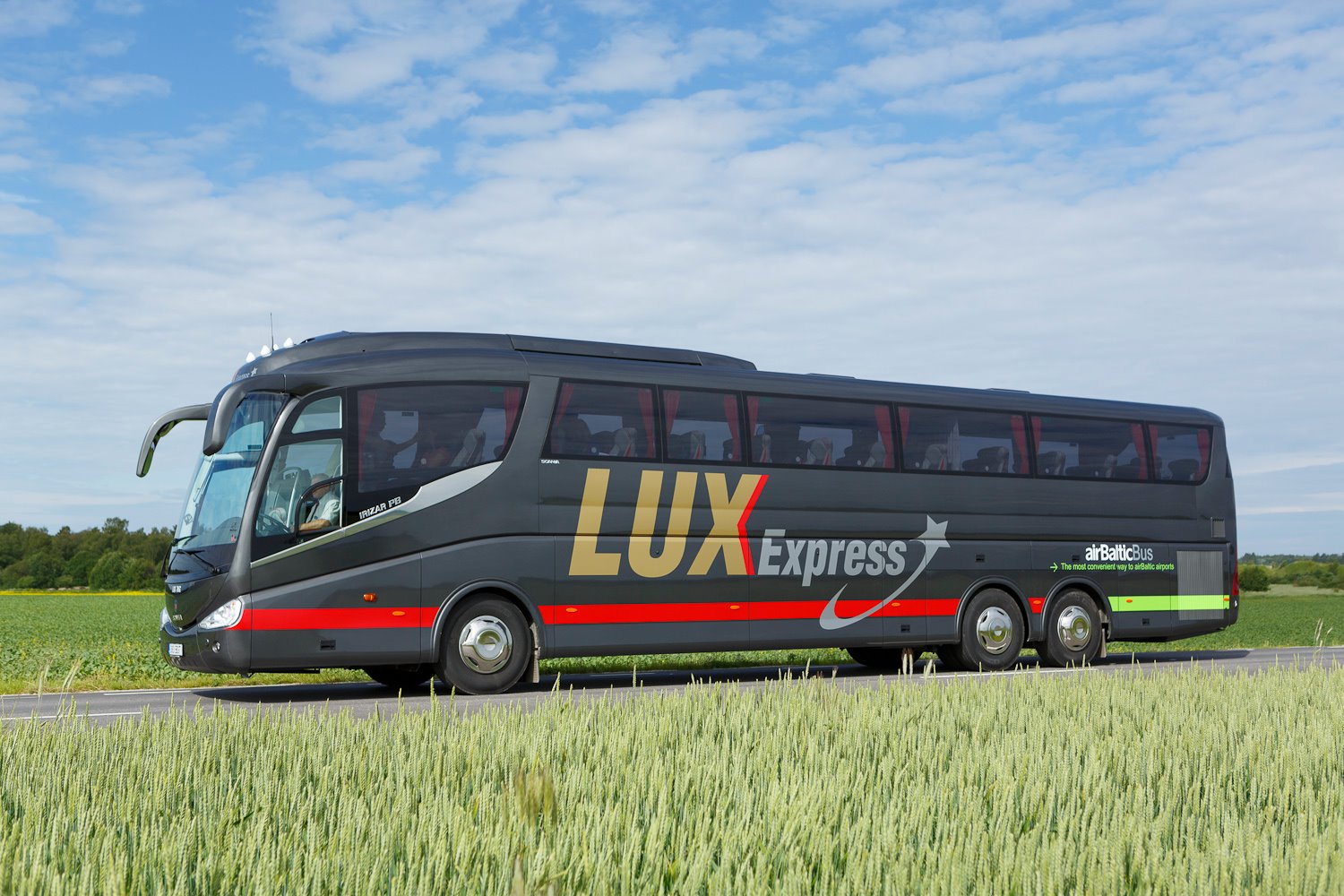 lux-express-2.jpg