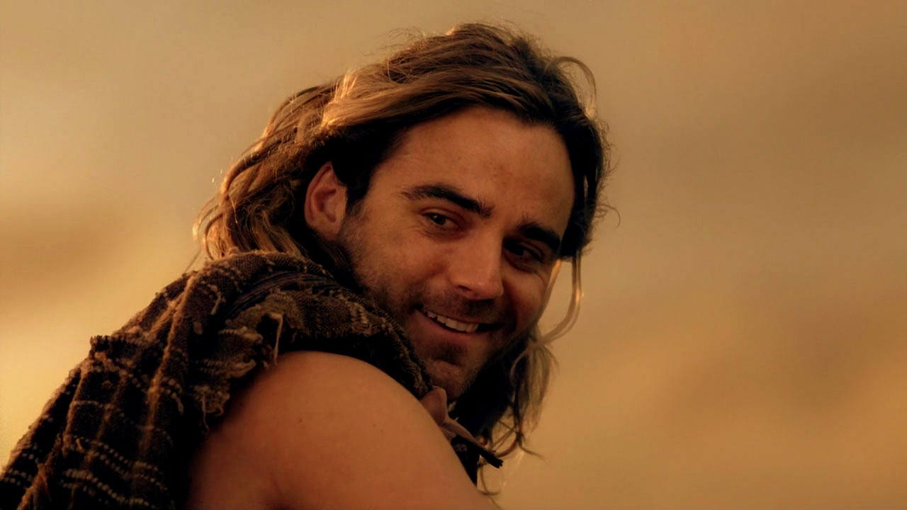 Dustin Clare