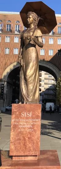 sisi-statue2.JPG