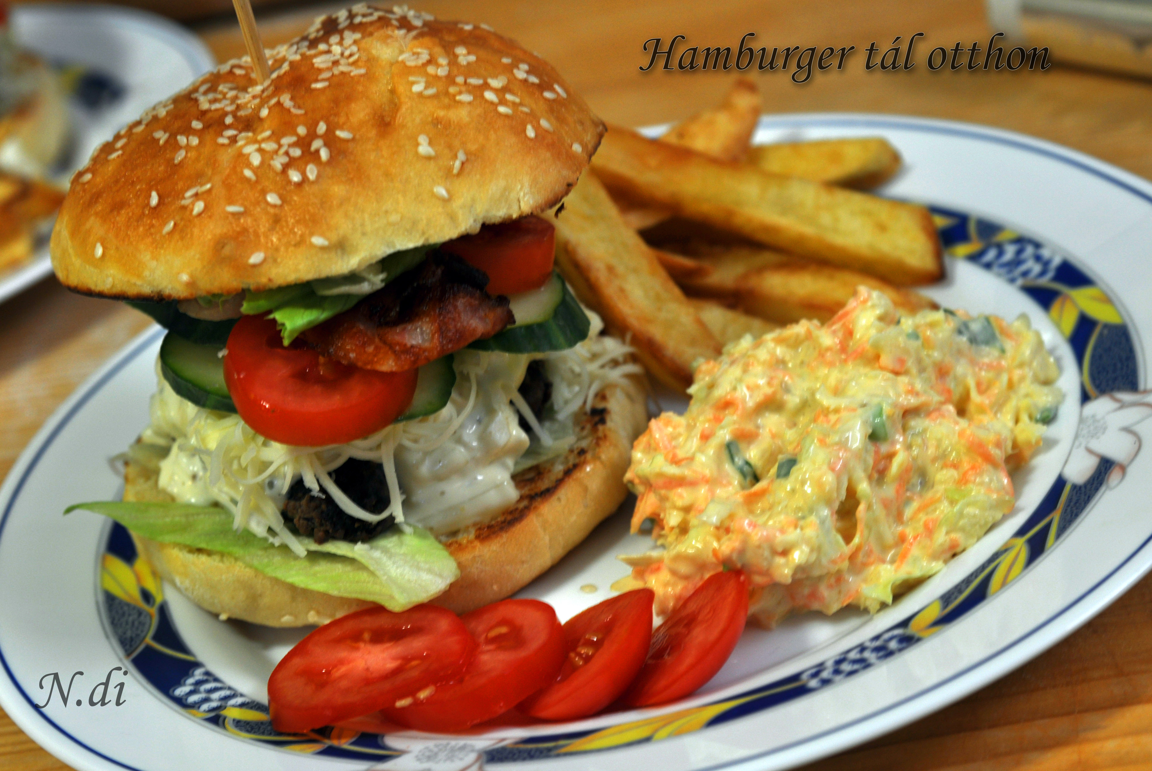 Házi hamburger-tál