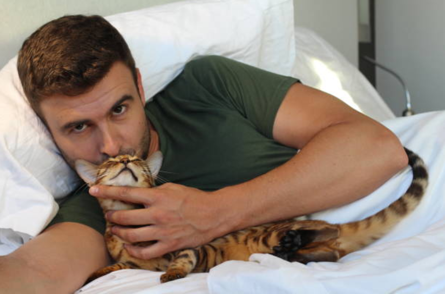 man_with_cat.PNG