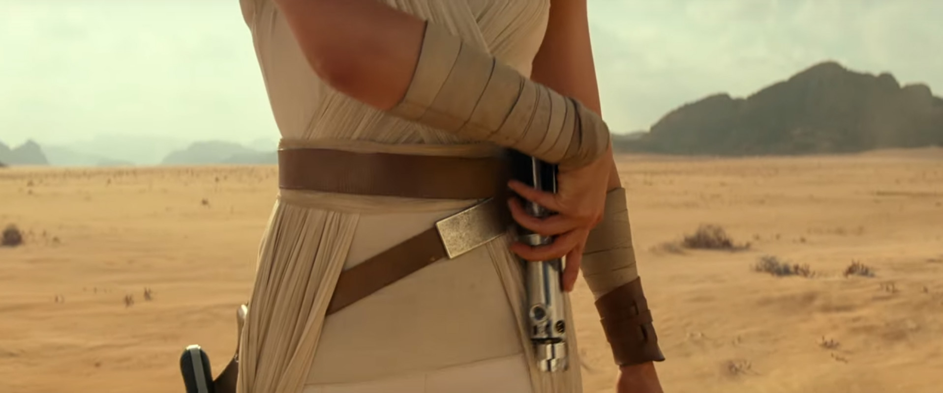 riseofskywalker-teaser-trailer-4-1555091906664.jpg