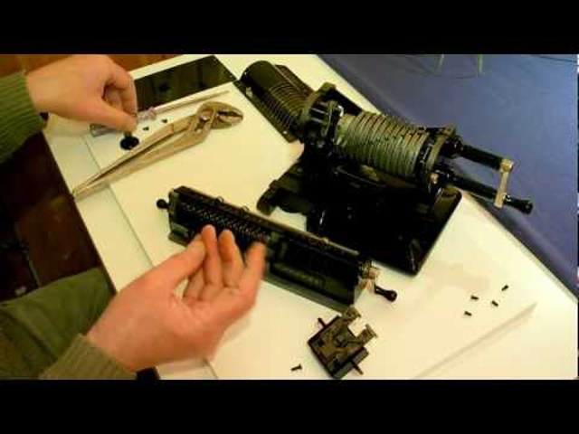 Szétszedtem az Original Odhner mechanikus számológépet - tekerős régiség