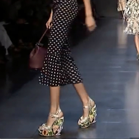 2014 cipő divat telitalpas magassarkú szandál dolce and gabbana divat modell