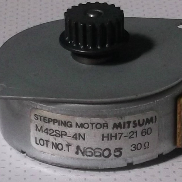 M42SP-4N HH7-2160 30 ohm LOT No T N6605 MITSUMI Stepping Motor