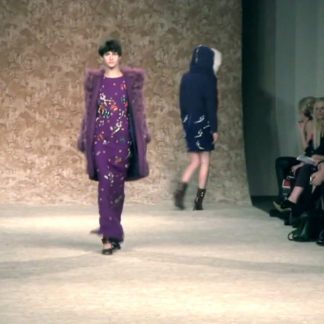 Női ruha együttes 2014 tél - House of Holland modell összeállítás a 2014. év orchidea lila trendi színéből
