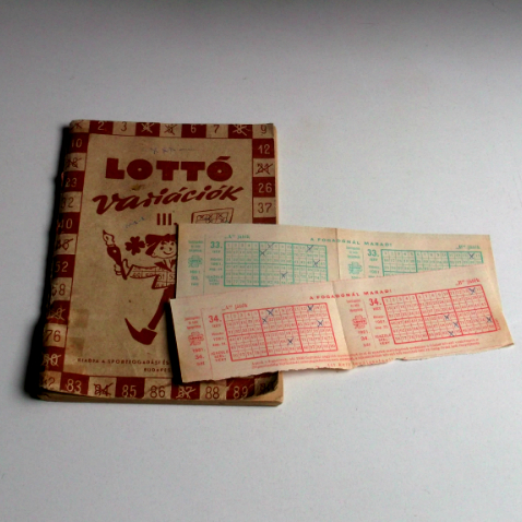Szerencsejáték relikvia - lottó kiadvány és lottó ikerszelvény