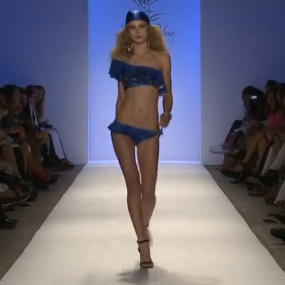 Nagy fodros bikini - Lisa Blue bikini a 2013-as kollekcióból