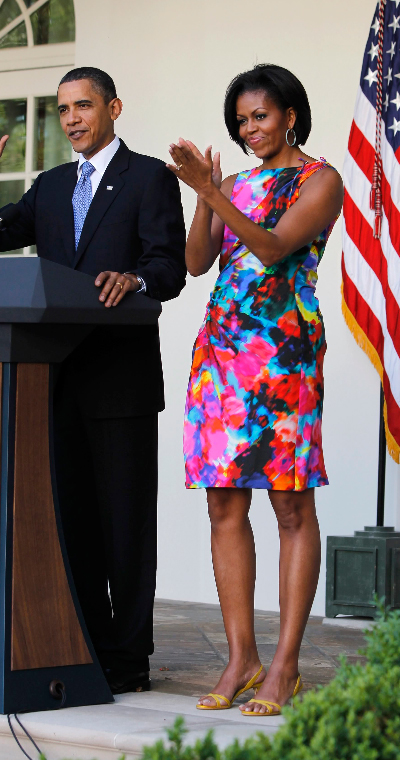 Michelle Obama nyári ruha divat 2012