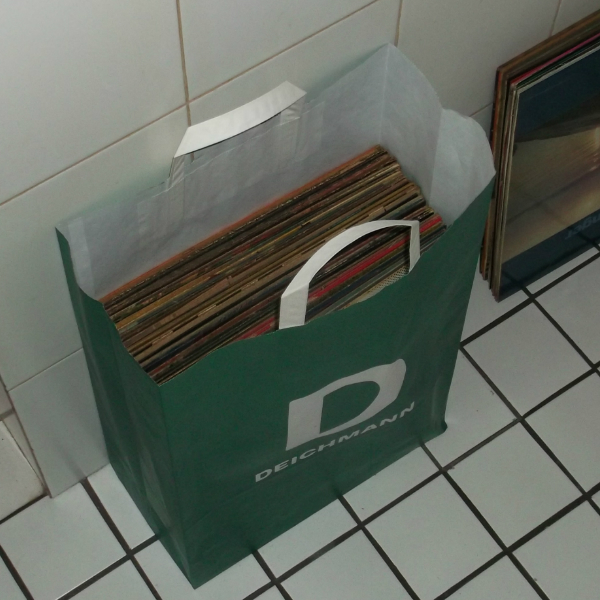 vinyl gyűjtemény deichmann szatyorban