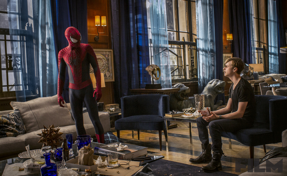 Andrew-Garfield-and-Dane-DeHaan-in-The-Amazing-Spider-Man-2.jpg