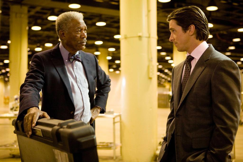 bruce-wayne-and-lucius-fox-the-dark-knight-2015110-1024-683.jpg