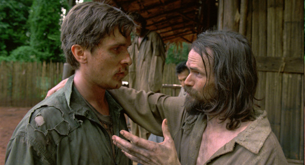 jeremy_davies_aand_christian_bale_rescue_dawn_movie_image.jpg