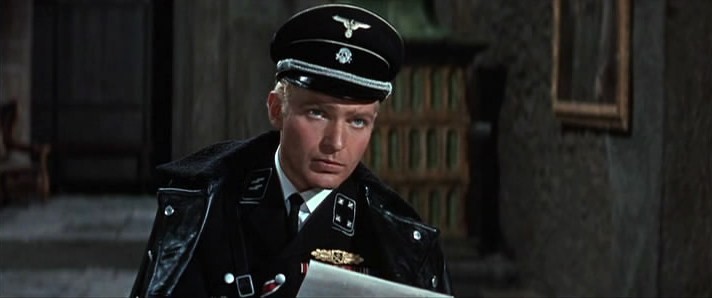 Where Eagles Dare [1968] 149mns.avi_snapshot_00.50.22_[2012.02.02_21.16.40].jpg