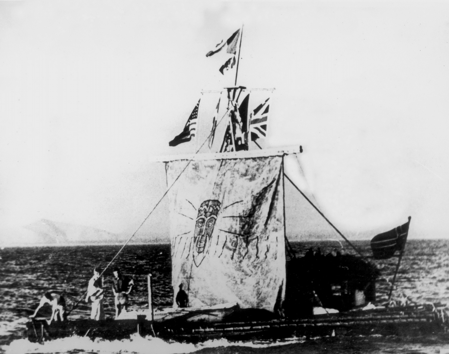 Kon-Tiki_Expedition_740448a.jpg