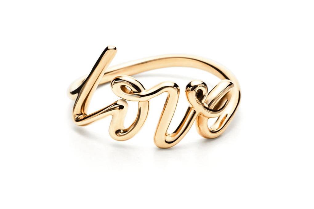 Tiffany & Co<br />- 475 GBP -<br />Google szerint ez a gyűrű kb. 170 204 Ft