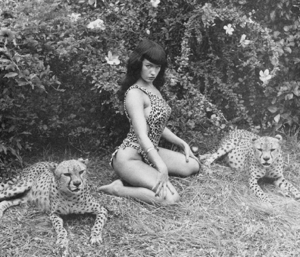  Bettie Page