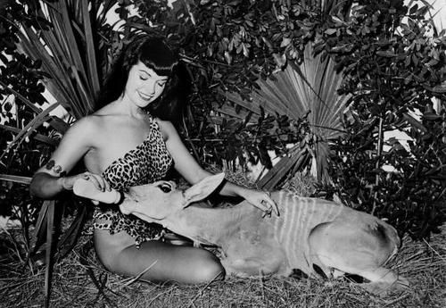  Bettie Page