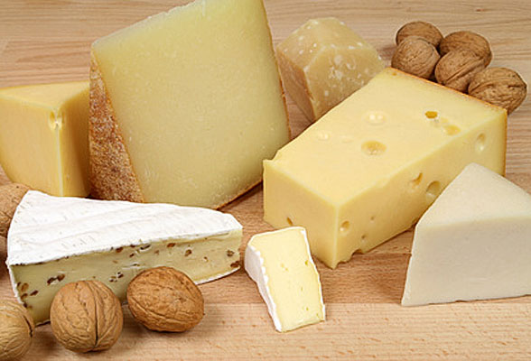 swiss-cheese-plate_588.jpg