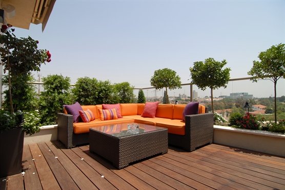 Small-Balcony-Design-Ideas-10