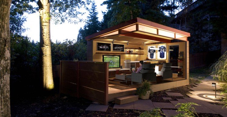 outdoor-television-man-cave-2