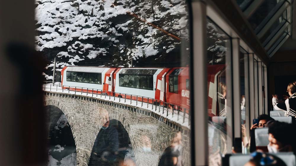 7 Festői Vonatút, amelyet érdemes a bakancslistádhoz adni