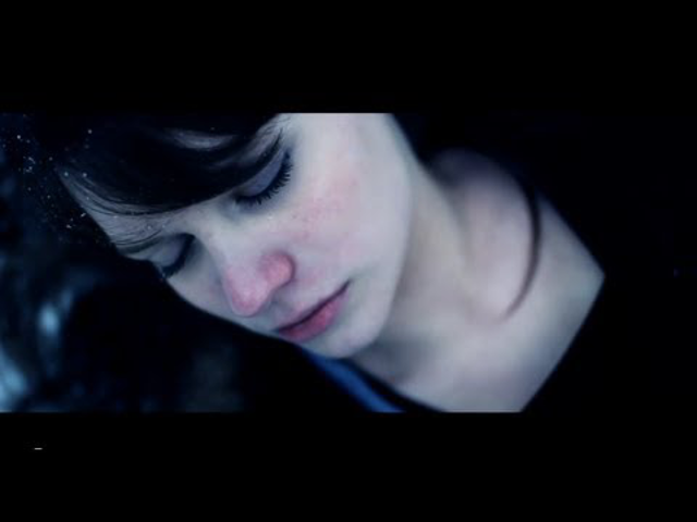 Crystal Castles - Not In Love