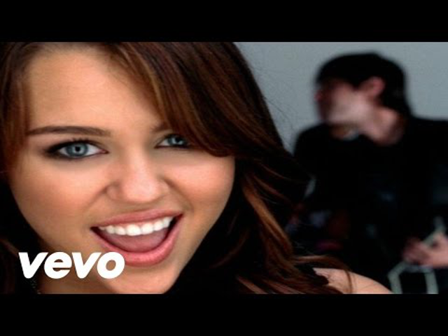 Miley Cyrus - 7 things