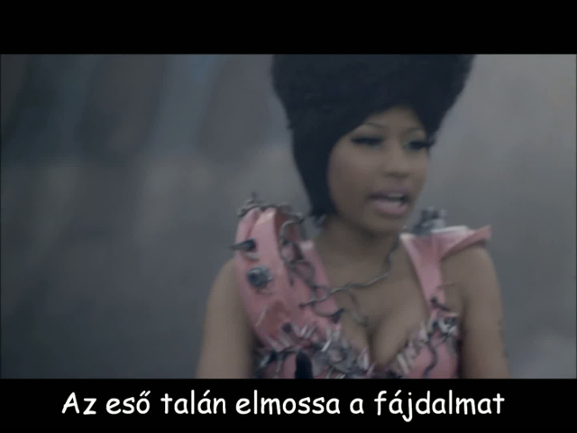 Nicki Minaj ft Rihanna - Fly