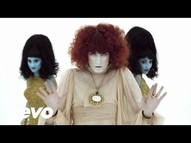 Florence + The Machine - Dog Days Are Over