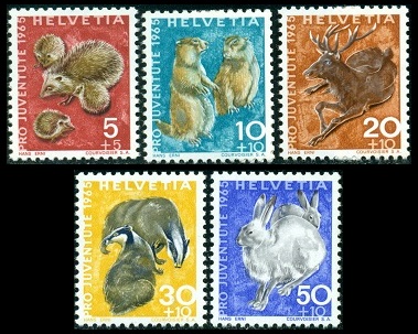 helvetia_stamps_agnes_jewelries_animals.jpg