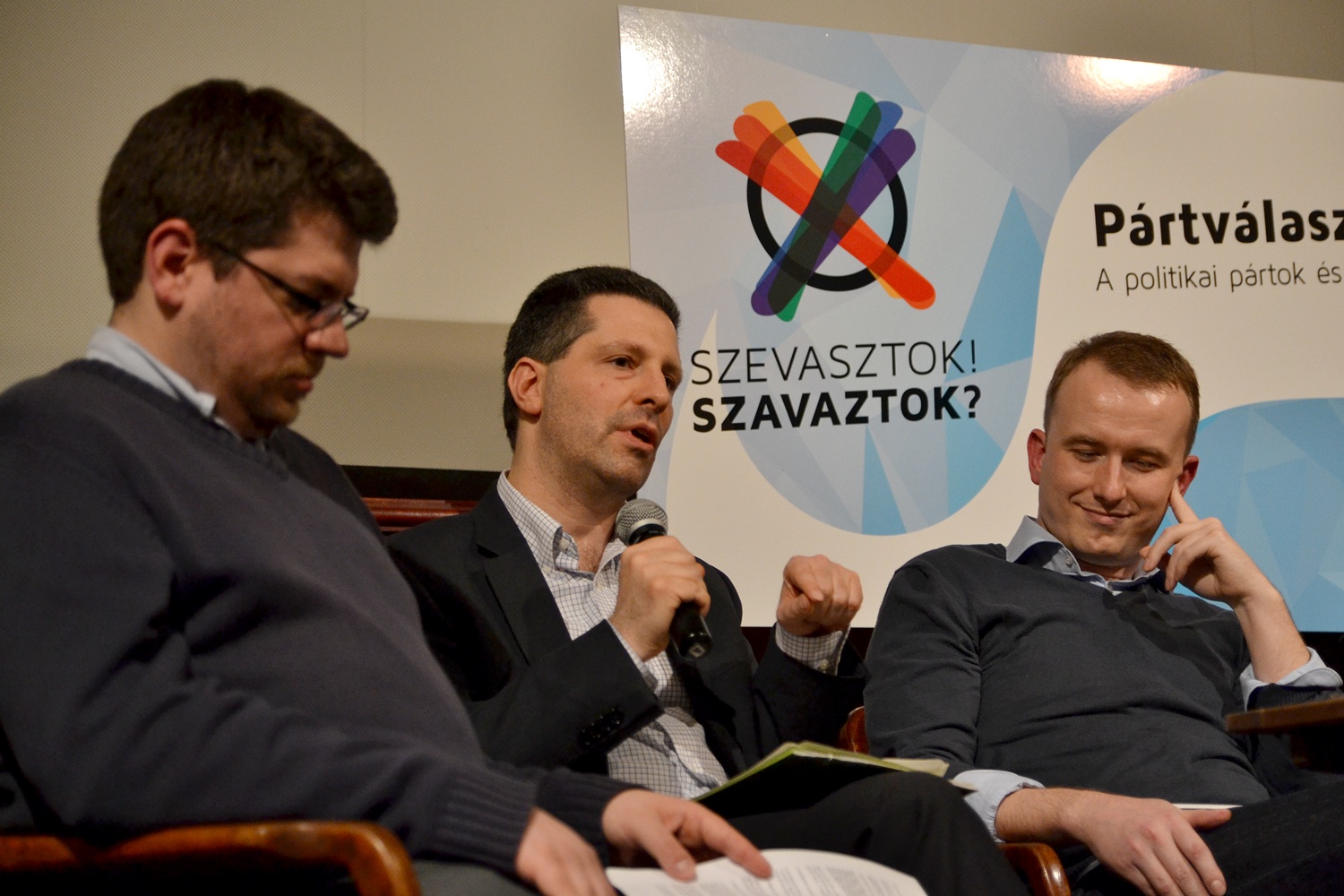 Schiffer_Andras_LMP_Lehet_mas_a_politika_tarselnok_politikus_kepviselo_frakciovezeto_LMBT_partvalaszto_forum_2014.jpg