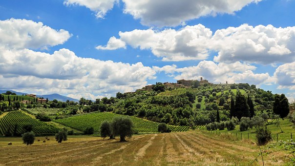 tuscany-504303_340.jpg