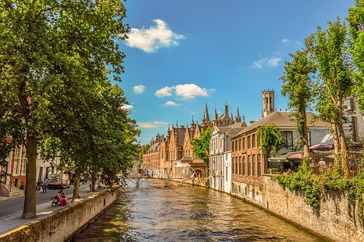 belgium-4012102_340.jpg